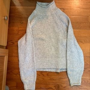Cropped American Eagle sweater
